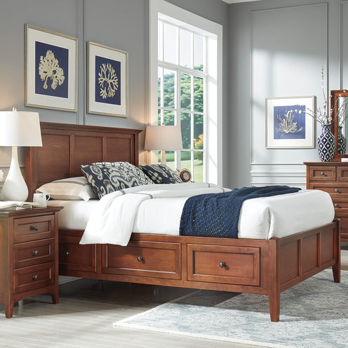 Mckenzie Petite Pedestal Queen Bed